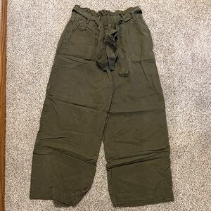 Women's Olive Green Wide-Leg Trousers